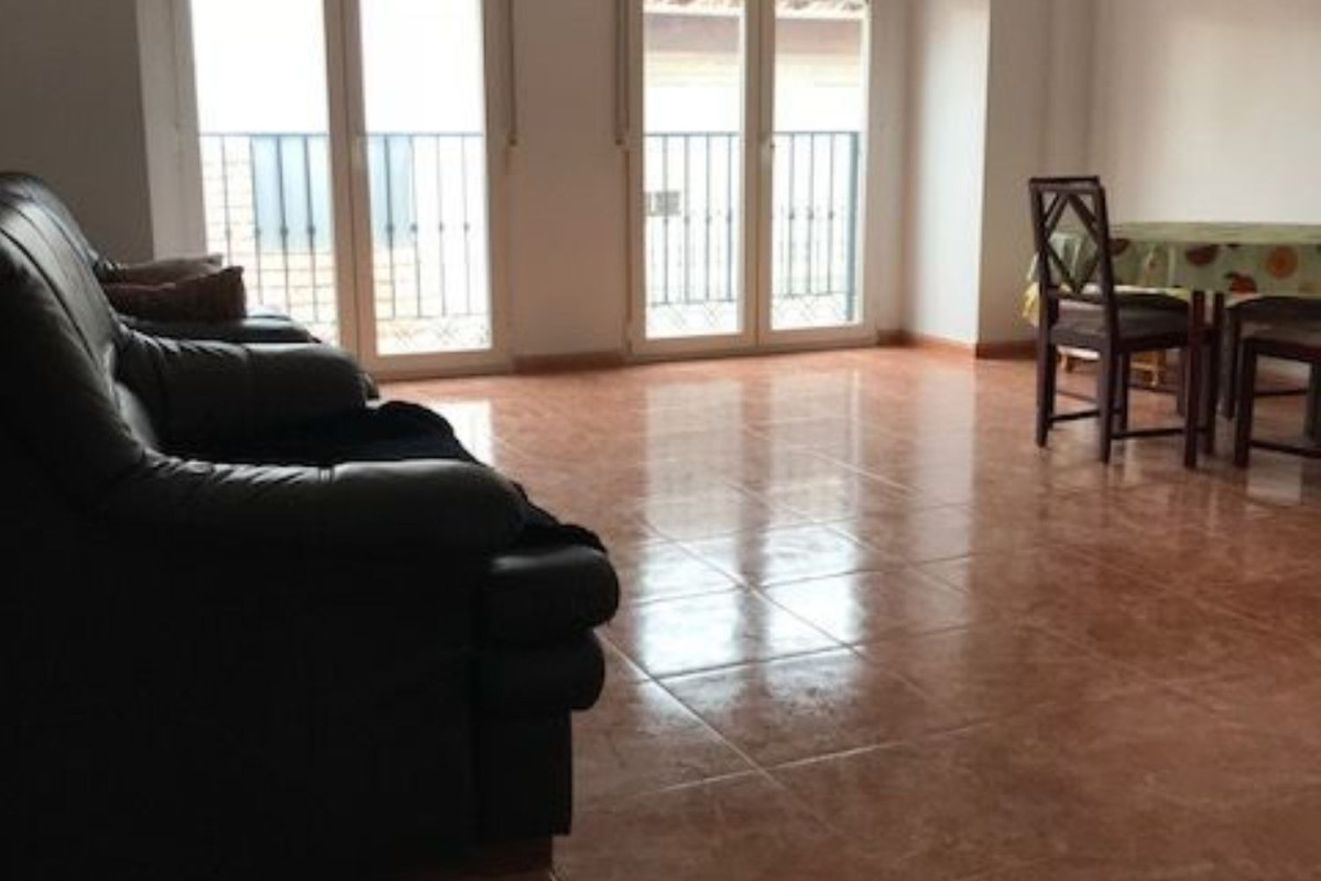 Sale of apartment in Pueblo Zone, Pilar de la Horadada
 photo 3