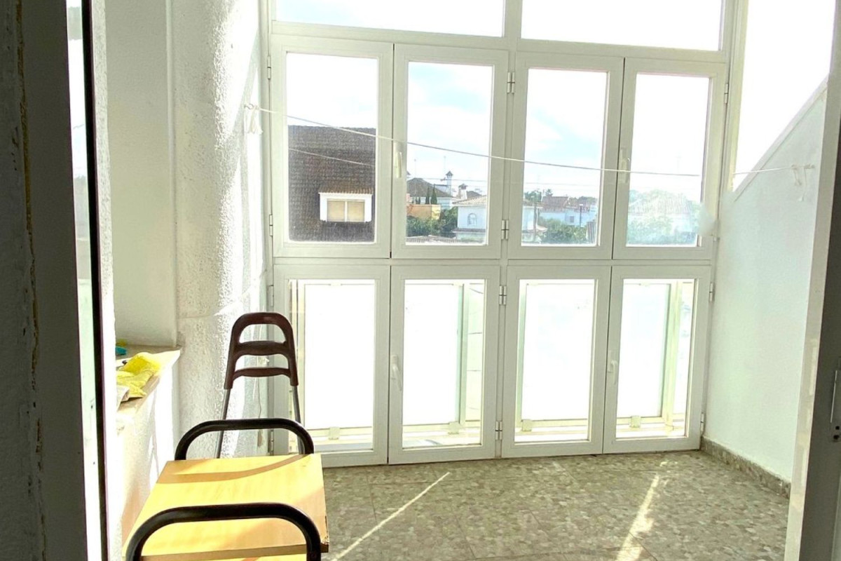 Sale of apartment in Calle Real, San Fernando
 photo 5