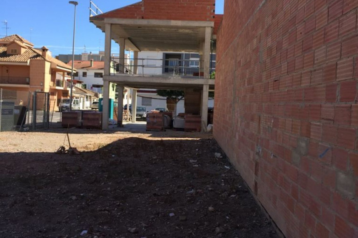 Terreno en venta en Albalat Dels Sorells, Valencia photo 1