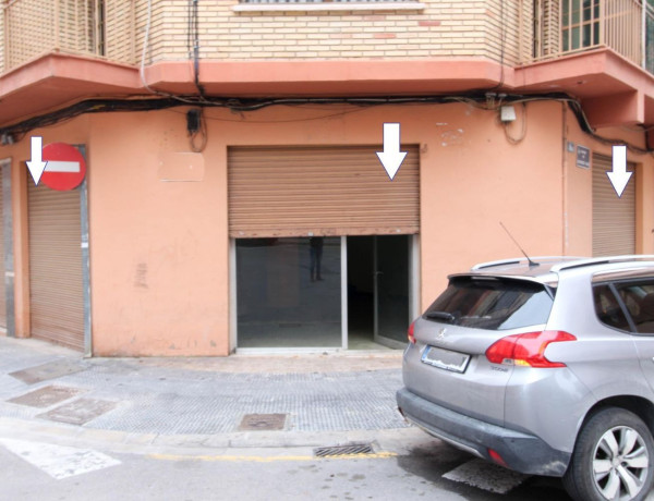 Local en venta en calle d'Evaristo Bas thumbnail 2