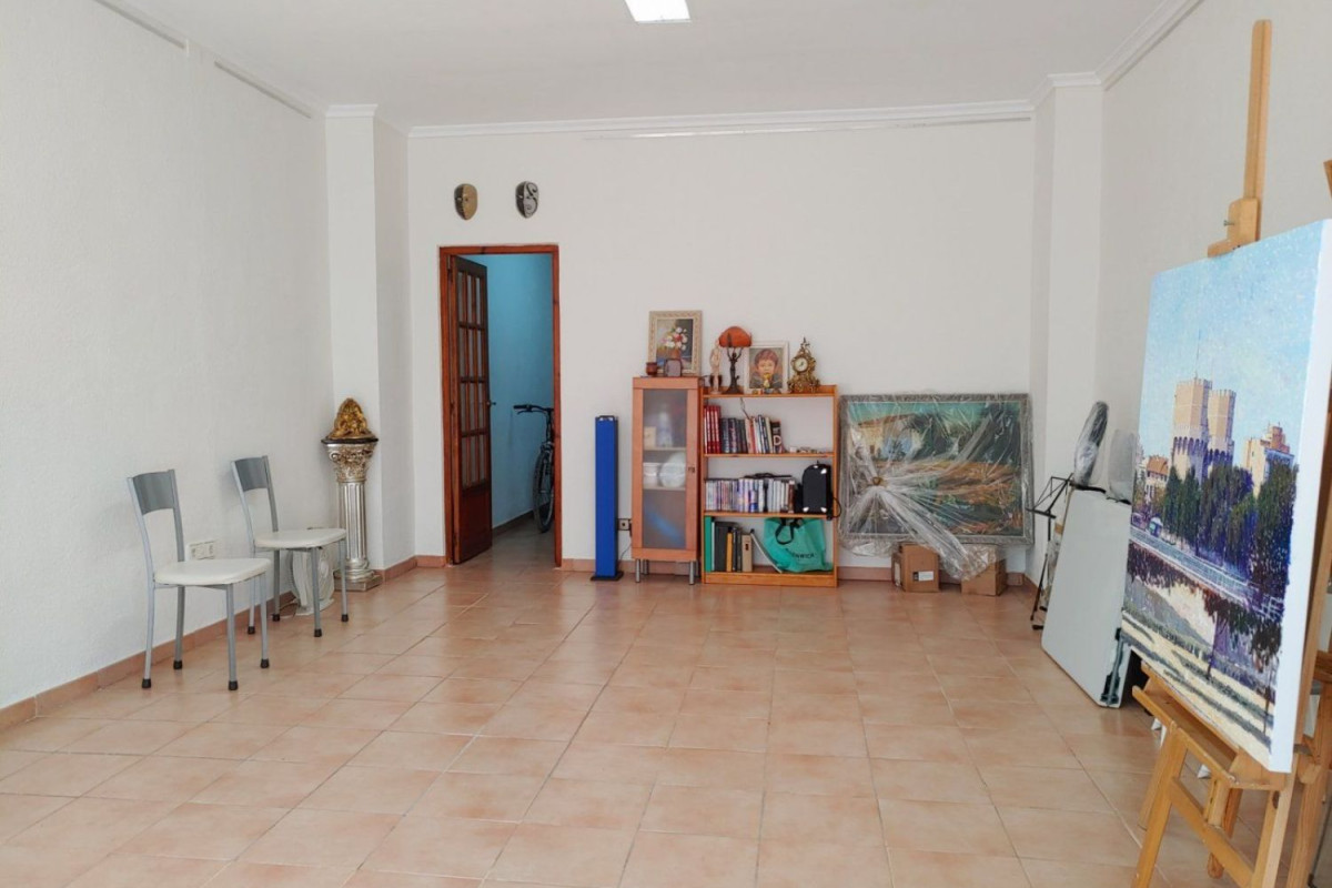 Propiedades en venta y alquiler en España photo 3