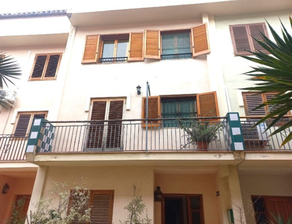 Semi-detached house for sale in  Dehesa , Burjassot photo 1