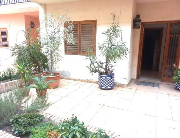 Semi-detached house for sale in  Dehesa , Burjassot photo 3