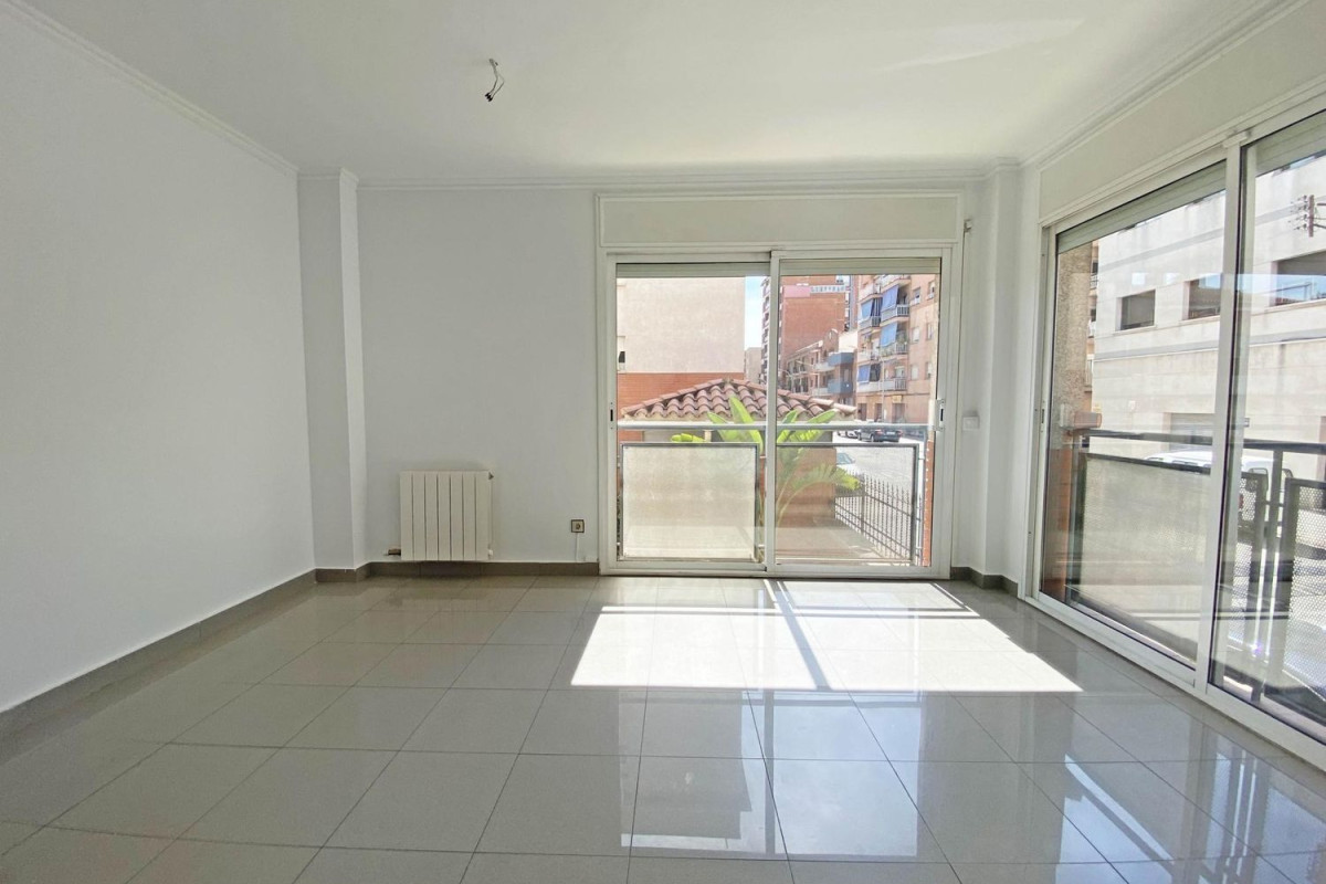 Sprzedaż parteru w La Creu de Barberà - Avinguda - Eixample, Sabadell
 photo 4