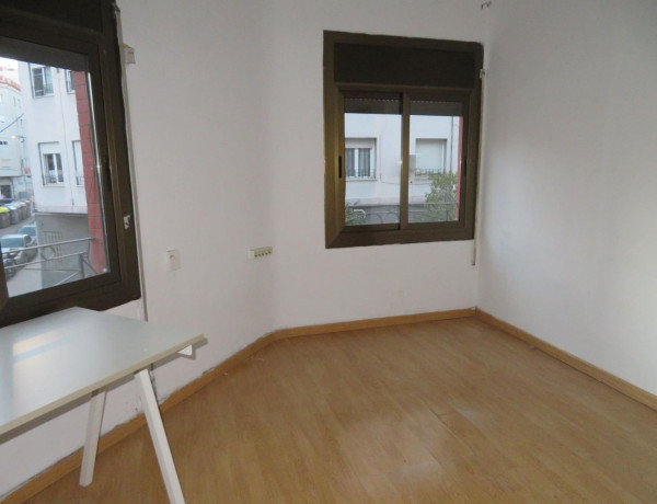 First floor for sale in La Florida - Les Planes , Hospitalet de Llobregat thumbnail 2