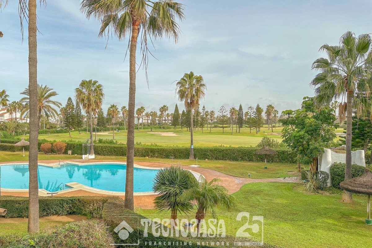 Sale of apartment in Calle caleta, 3, Rota
photo 2