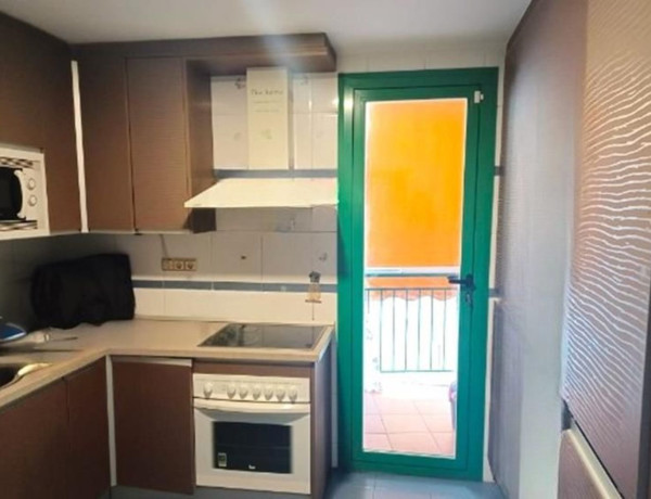 Piso en venta en Urb. Puerto, Estepona photo 1