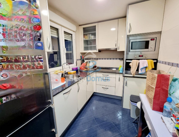 Apartment for sale in  Calle Miraflores, Segovia photo 1
