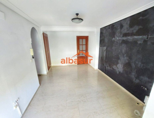 Apartment for sale in  Puerta Plasencia, 6, Distrito Levante - Lepanto - Fátima photo 1