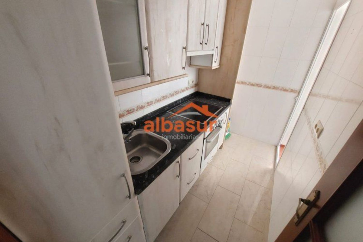 Sale of apartment in Puerta Plasencia, 6, Levante District - Lepanto - Fátima
 photo 2
