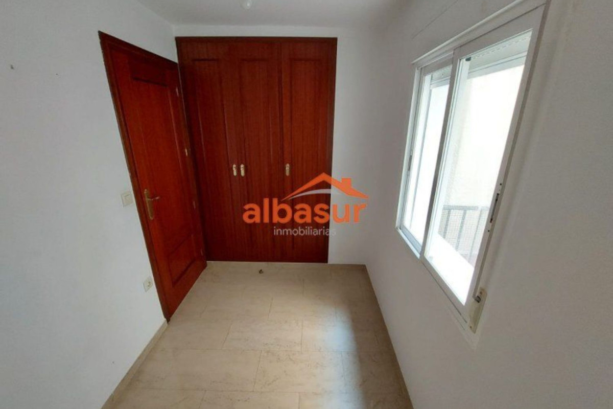 Sale of apartment in Puerta Plasencia, 6, Levante District - Lepanto - Fátima
 photo 3