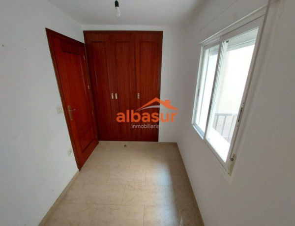 Apartment for sale in  Puerta Plasencia, 6, Distrito Levante - Lepanto - Fátima photo 3