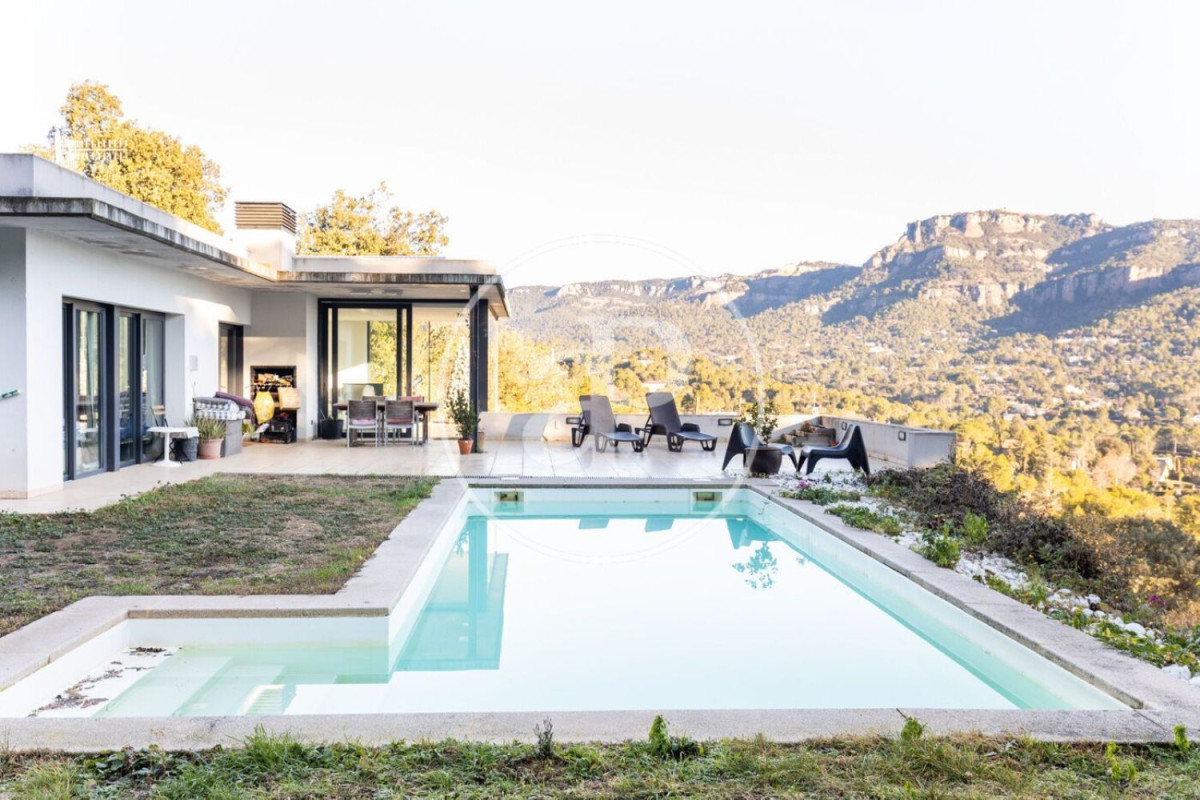 Casa o chalet independiente en venta en Matadepera, Matadepera
photo 2