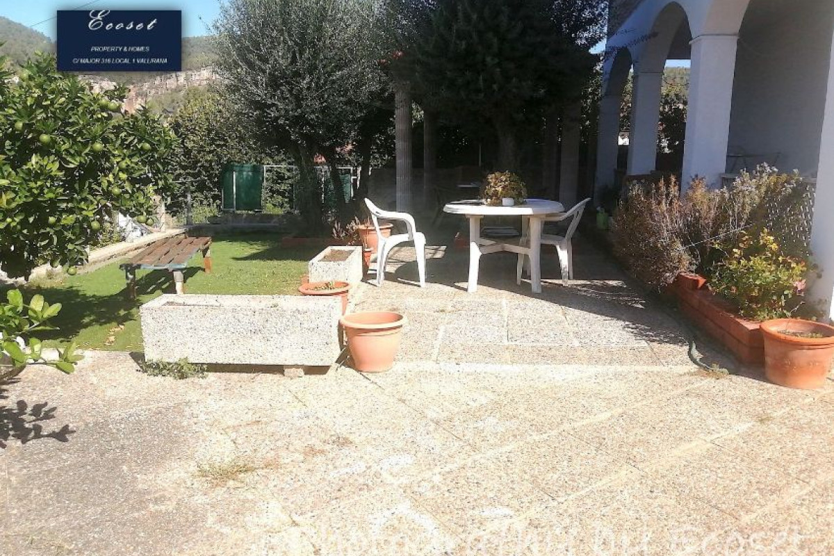 Casa o chalet independiente en venta en Vallirana, Vallirana
photo 1