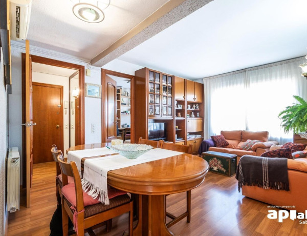 Piso en venta en  La Creu de Barberà - Avinguda - Eixample , Sabadell photo 4