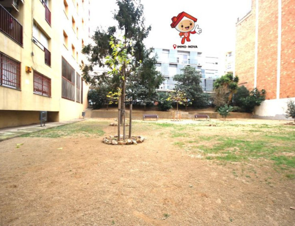 Piso en venta en hernan cortes, Mataró photo 1