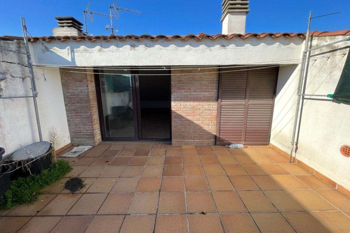 Venta de chalet adosado en , Santa Coloma de Farners photo 3