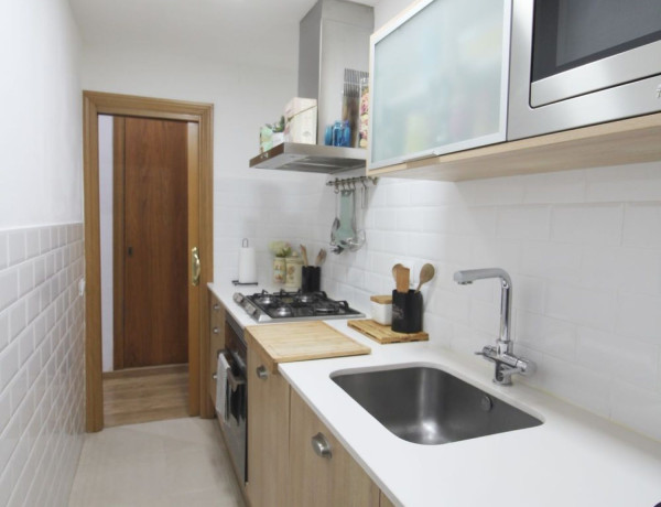 Apartment for sale in joventud, Hospitalet de Llobregat photo 1
