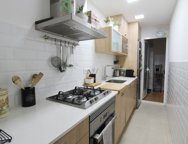 Apartment for sale in joventud, Hospitalet de Llobregat thumbnail 2