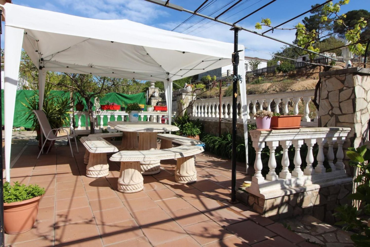 Продажа отдельного шале в  Calle Astres, 26, Ллорет-де-Мар photo 5