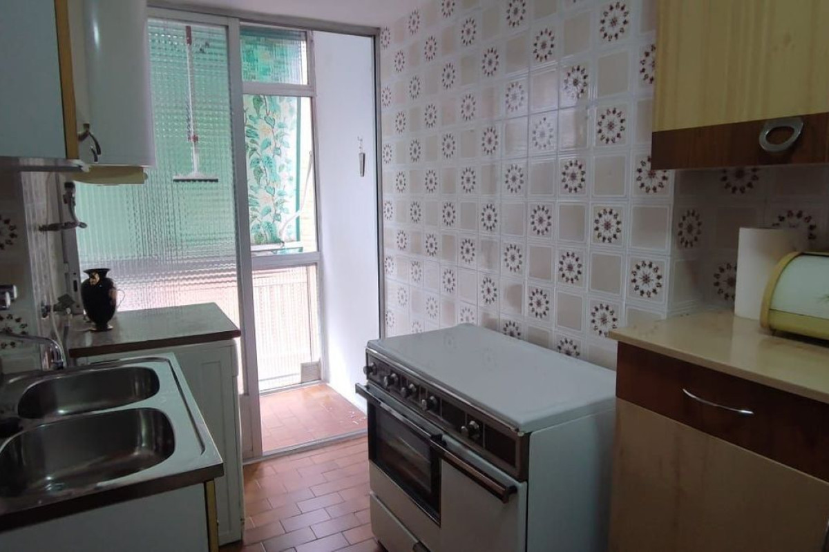 Sale of apartment in Calle Cánovas del Castillo, Alcalá de Henares
 photo 3