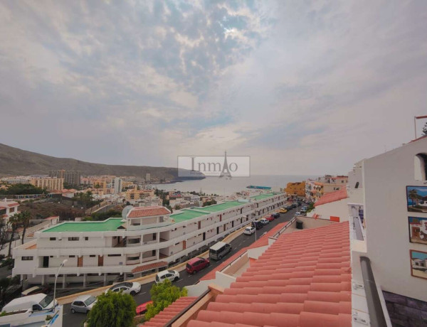 Piso en venta en Los Cristianos , Arona thumbnail 1