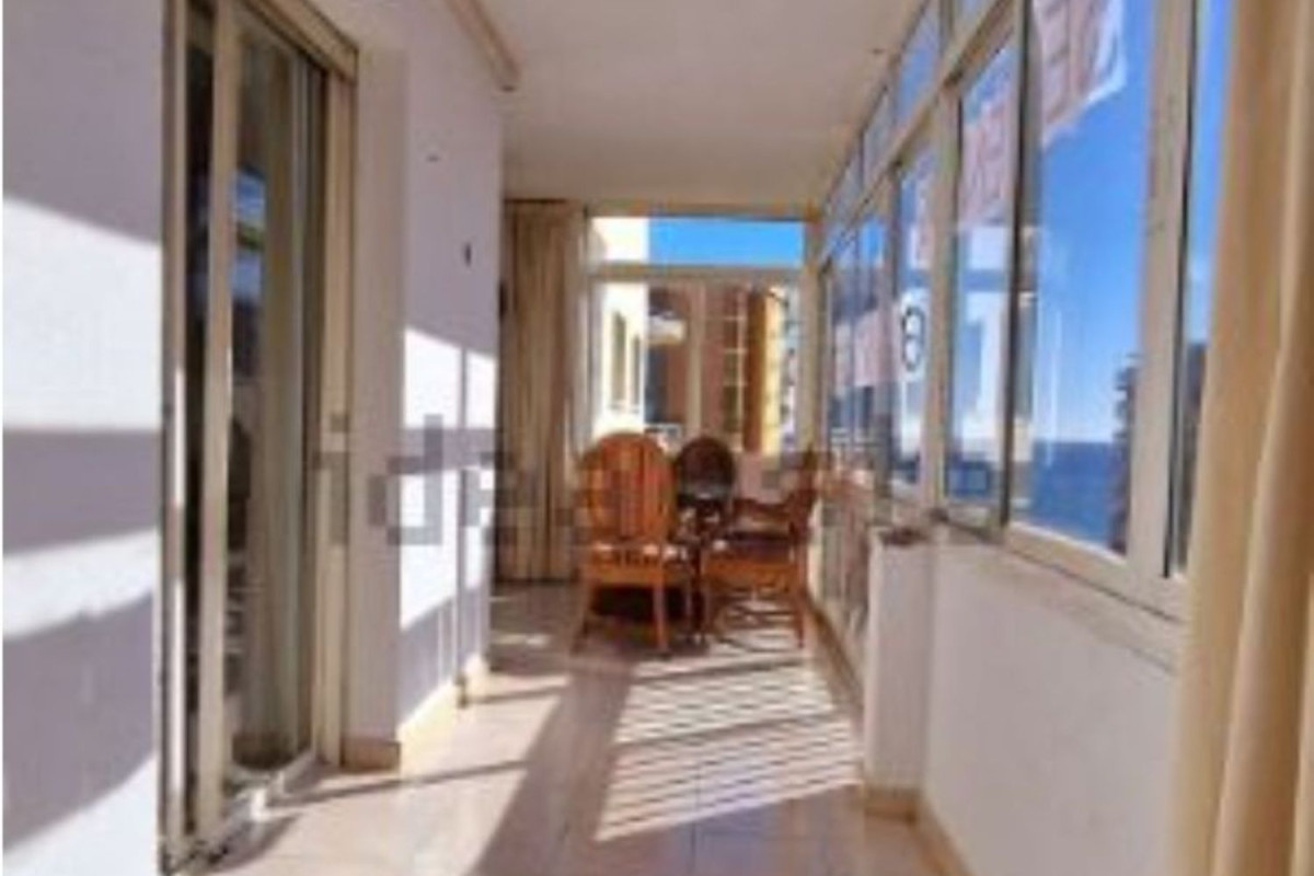 Продажа квартиры на Calle Alberto Fernández, Фуэнхирола
 photo 5