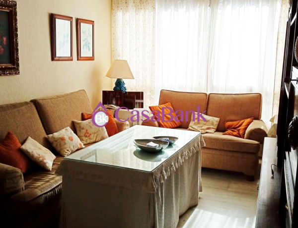 Apartment for sale in  Urb. SANTA ROSA, Distrito Santa Rosa - Valdeolleros photo 2