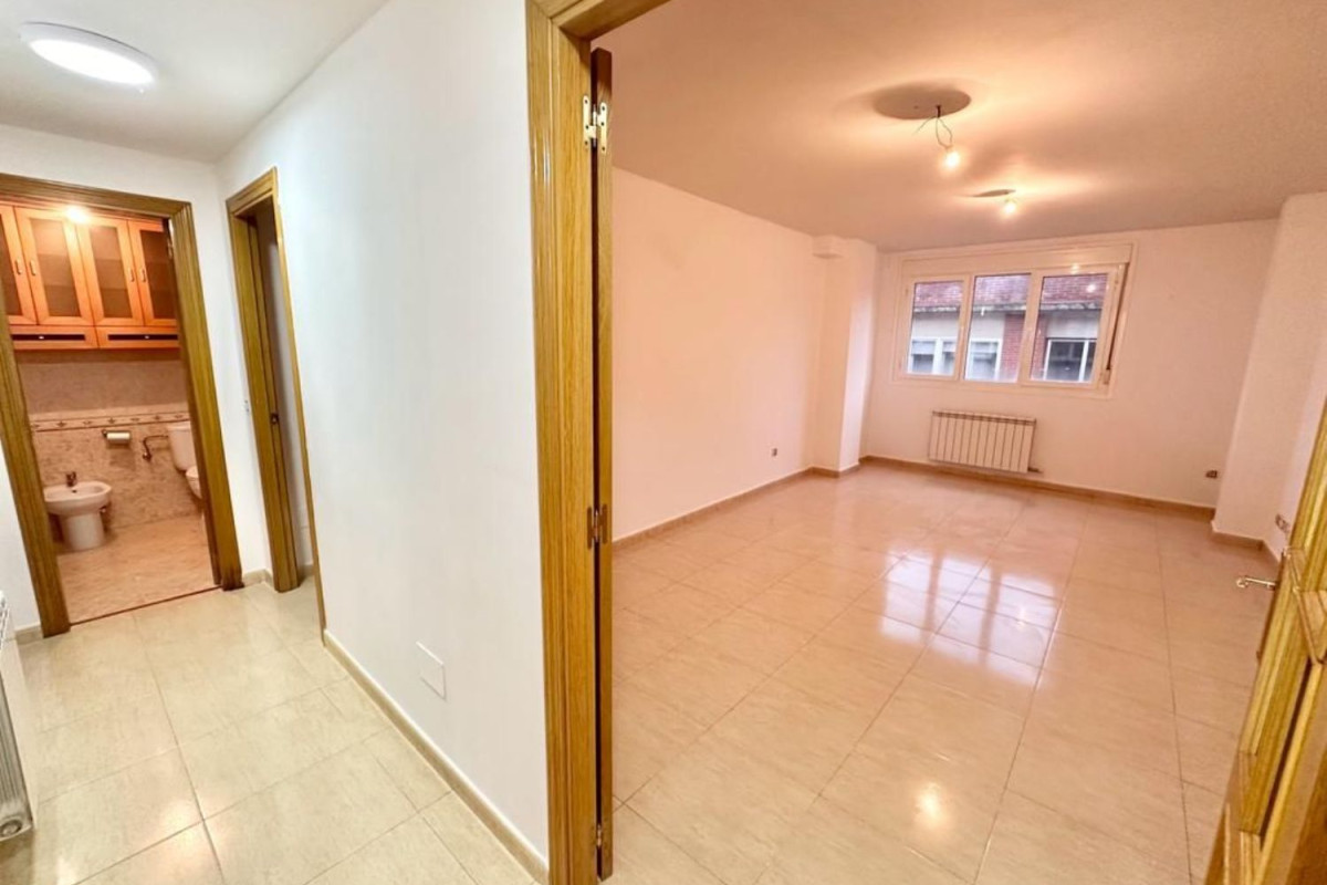 Piso en venta en plaza mayor, 1, Zaratan
photo 3