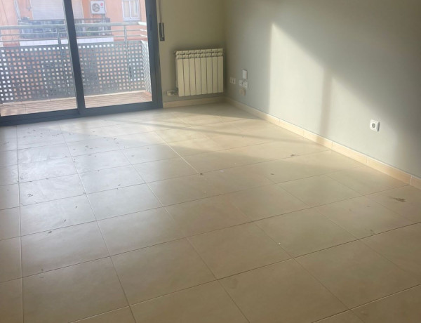 Продажа квартиры в Avenida mas den serra, Sant Pere de Ribes thumbnail 1