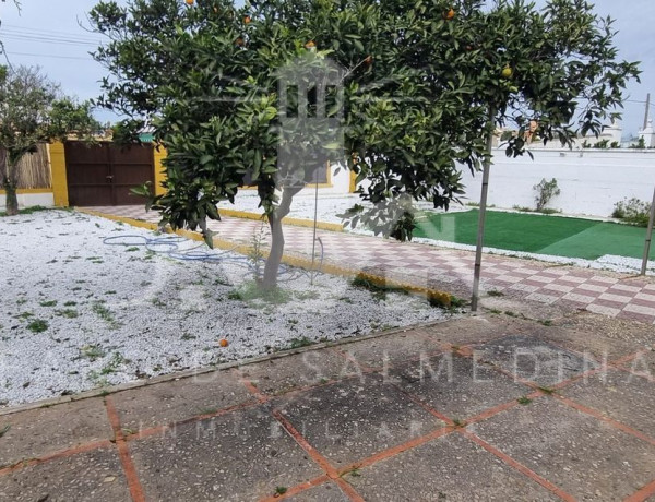 Detached villa for sale in  Pinar, Chipiona photo 4