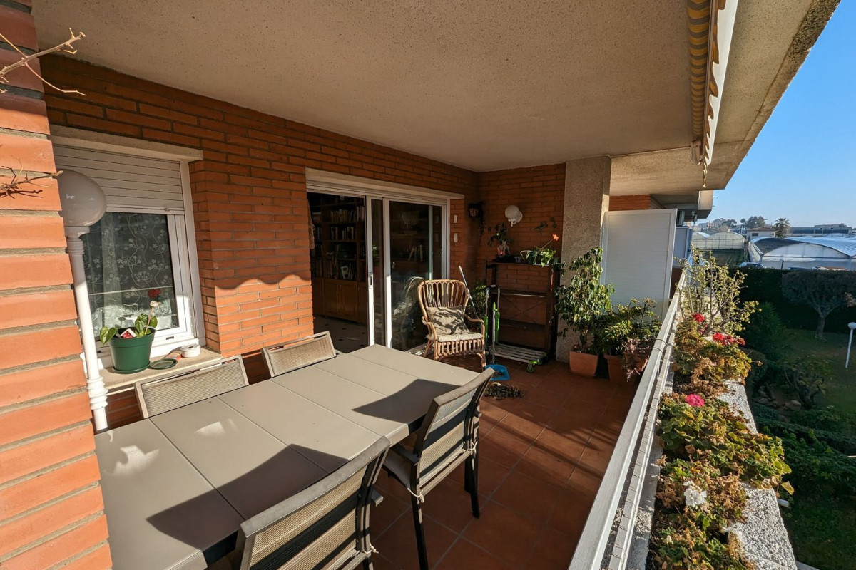 Venta de piso en Urb. Camp de Mar, Premiá de Mar
 photo 4
