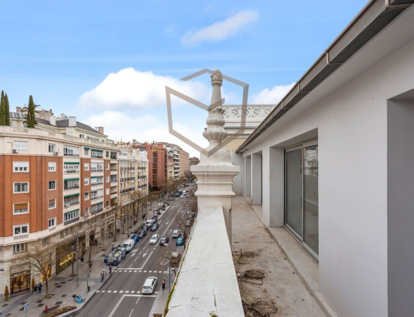 Duplex for sale in , Madrid photo 2