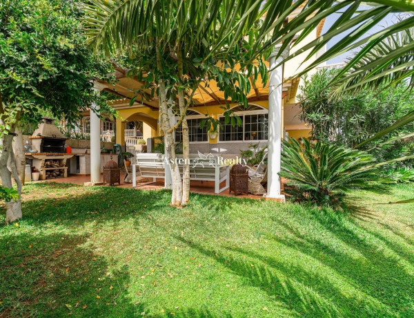 Semi-detached house for sale in  Calle Alhelí , Granadilla de Abona photo 3