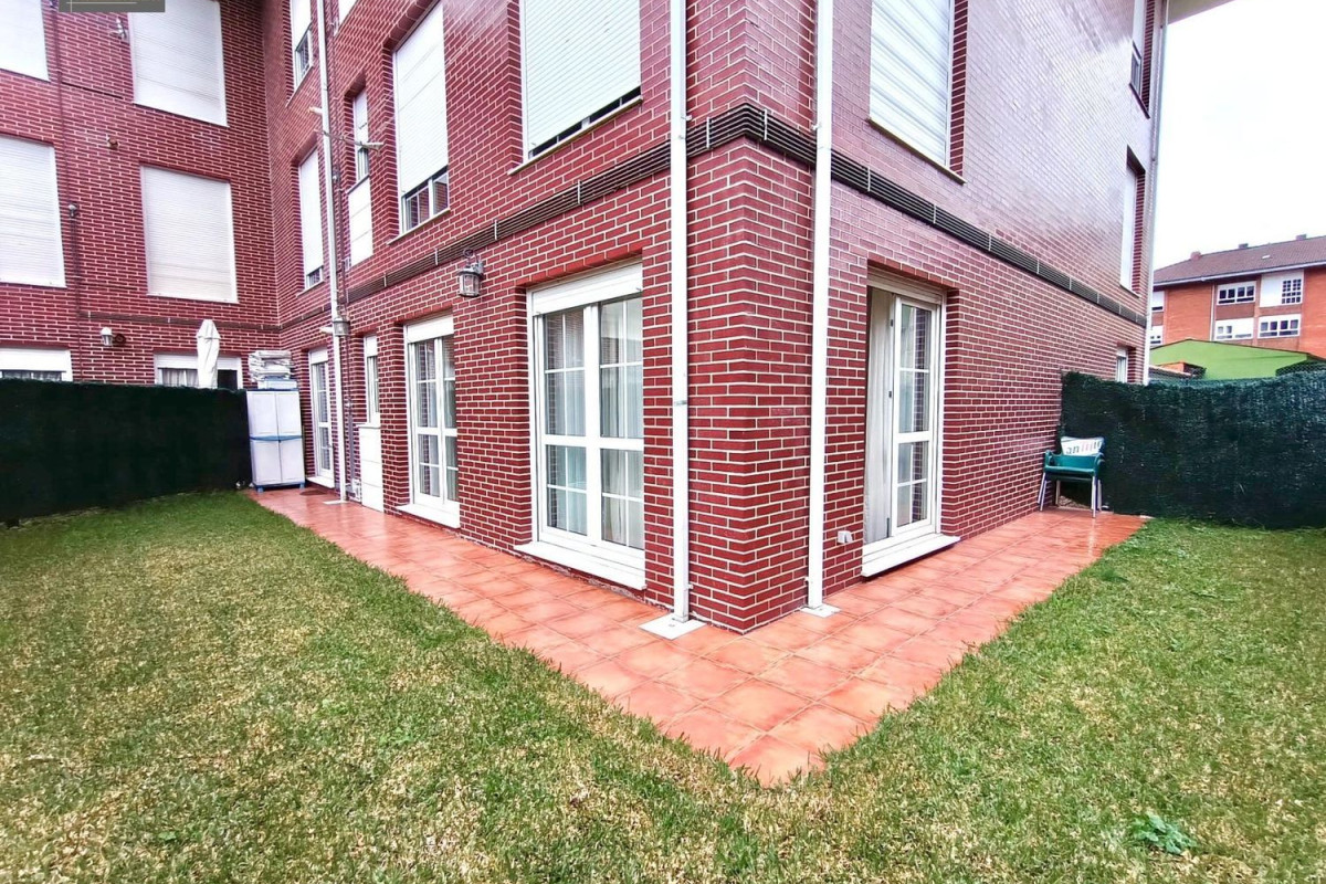 Piso en venta en Los Corrales de Buelna, Los Corrales de Buelna
 photo 2
