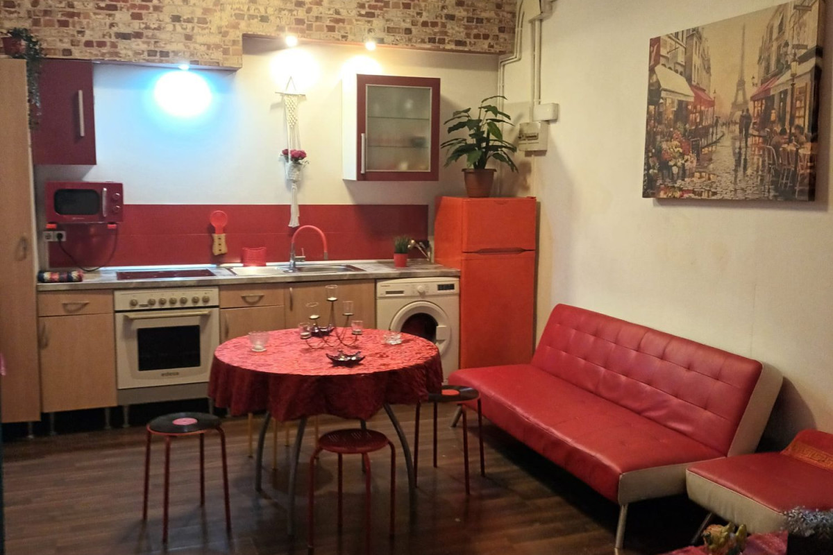 Venta de bajo en Centre, Hospitalet de Llobregat
photo 2
