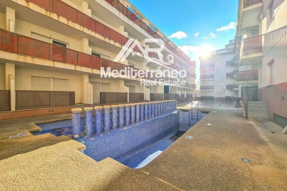 Piso en venta en calle Tijola, Albox
photo 1