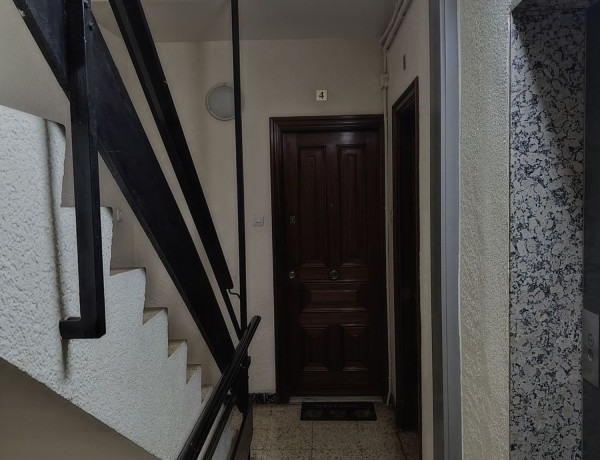 Piso en venta en  Calle de l'Historiador Cardús, Terrassa photo 4