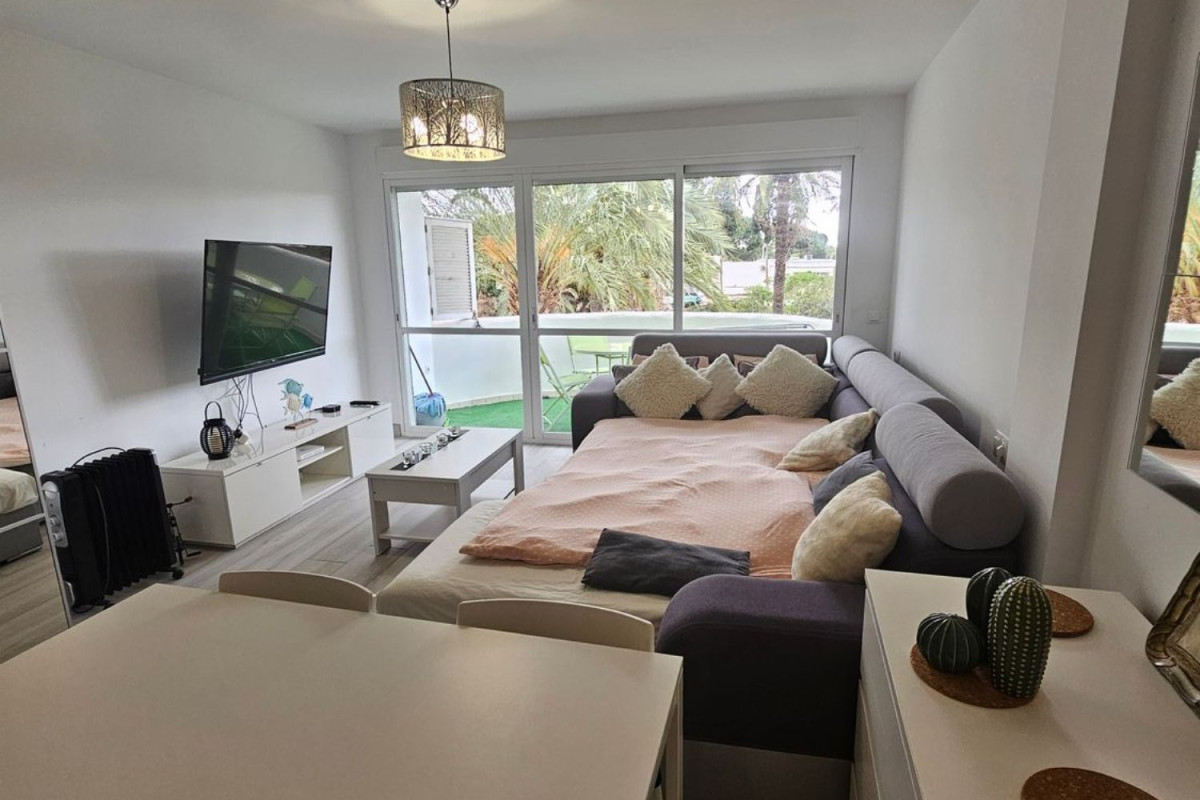 Sale of studio in Cuesta Correa, 2, Marbella photo 3