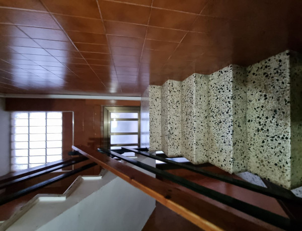 Piso en venta en  Calle de la Mare de Déu de la Cisa, Mataró photo 4