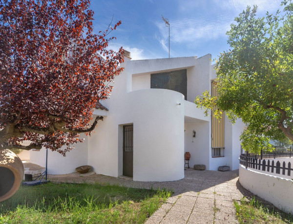 Detached villa for sale in , San Martín de Valdeiglesias photo 4