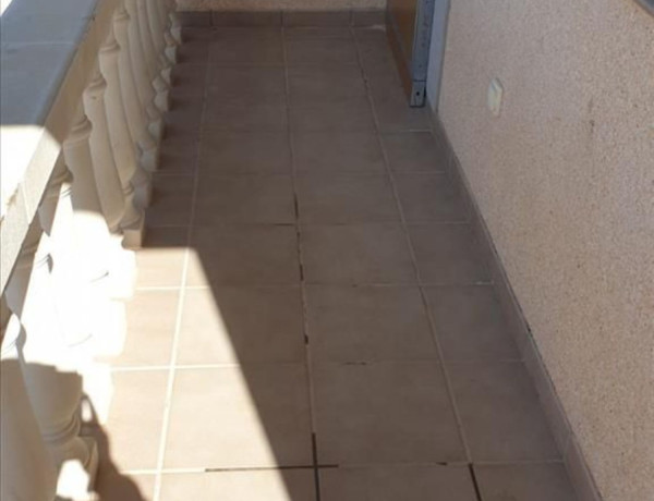 Detached villa for sale in Calle Tranquil·litat, El Vendrell thumbnail 2