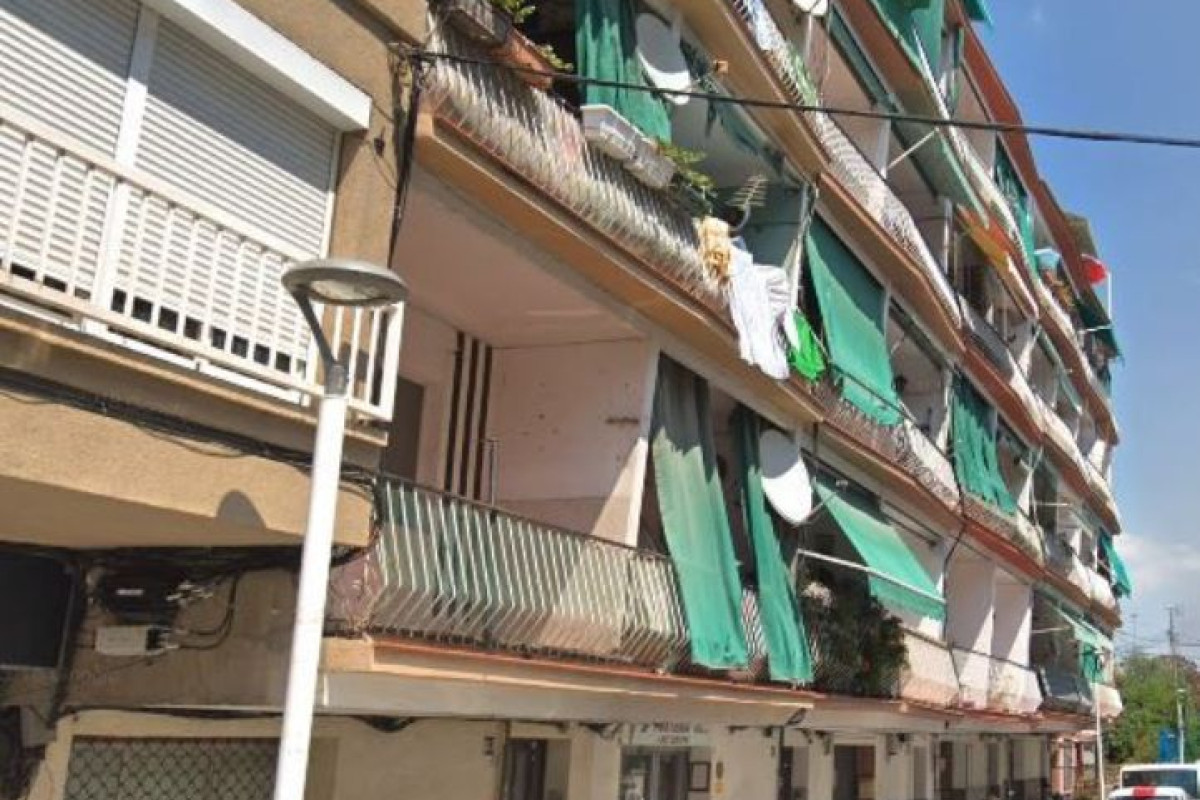 Venta de piso en Calle de la Unió, Premiá de Mar
photo 1
