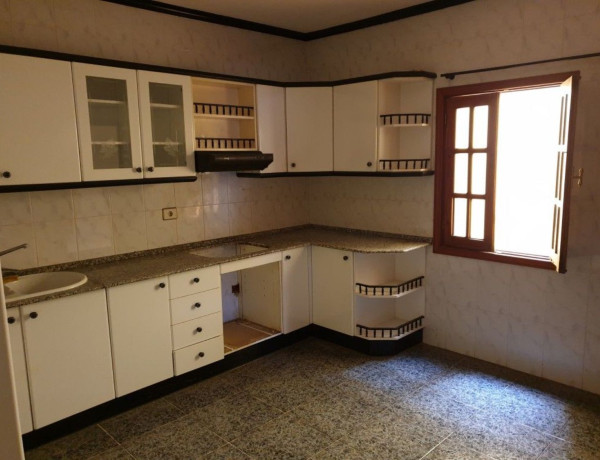 Detached villa for sale in Casillas del Ángel, Puerto del Rosario thumbnail 2