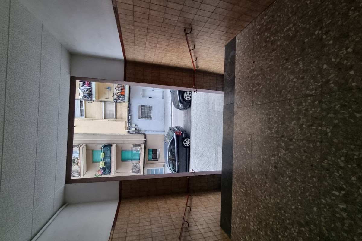 Venta de piso en Calle del Rosselló, Mataró
photo 1