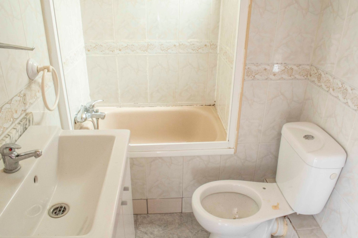 Venta de piso en Calle de les Mimoses, Hospitalet de Llobregat
 photo 4