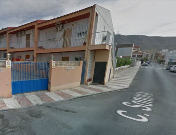 Chalet independiente en venta en  Calle Sonora, Roquetas de Mar photo