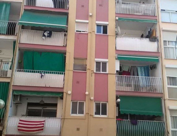 Piso en venta en  Calle Ramon Llull, Premiá de Mar photo