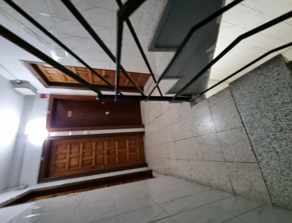 Piso en venta en  Calle de la Mare de Déu del Corredor, Mataró photo 4