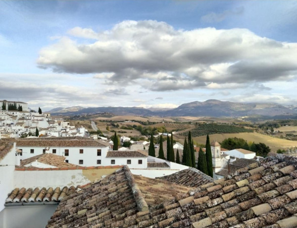 Chalet independiente en venta en  Casco Historico , Ronda photo 2